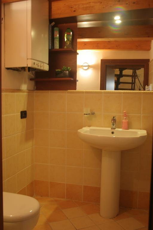 Alla Corte Dei Ventimiglia Montelepre Екстериор снимка